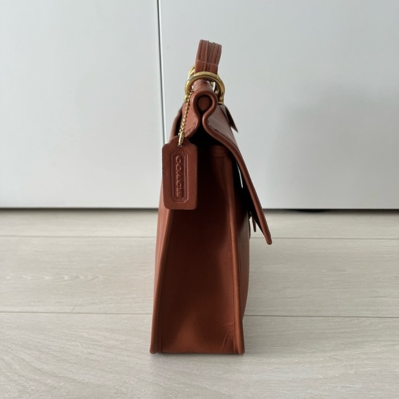 *SOLD LOCAL* COACH | Vintage Willis 9927 in British Tan - Picture 5 of 13